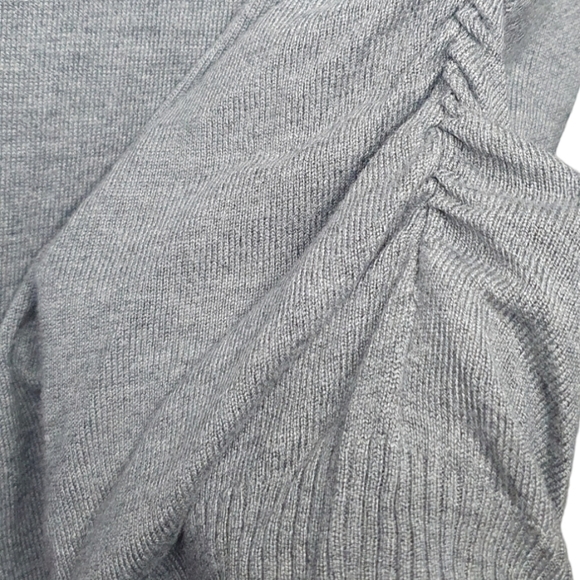 Isabel maternity by‎ ingrid Gray Sweater Ruching down sides of belly Size L - Picture 6 of 6